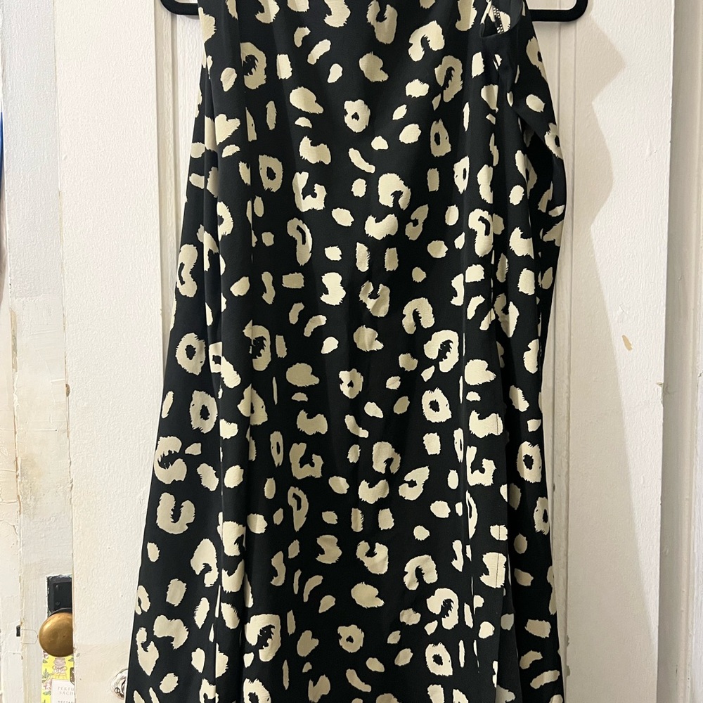 SHEIN Black and Cream Midi Skirt